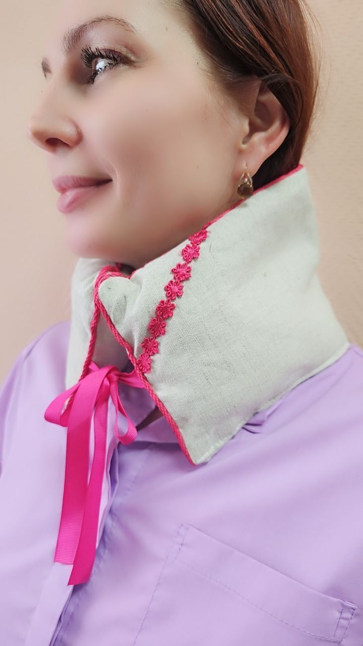 снимок Воротник "ВИШНЕВЫЕ ОБЪЯТИЯ" малиновое кружево от магазина BIO-TEXTILES ОПТ