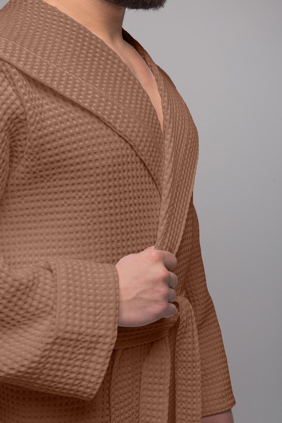 снимок Халат вафельный PandaHug Оrlando мокко с капюшоном от магазина BIO-TEXTILES ОПТ